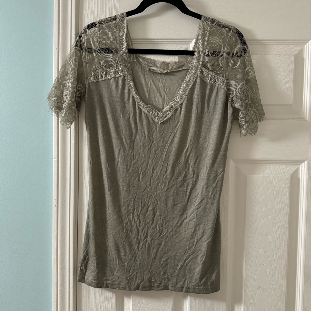 Sage green omens top with lace sleeves.NWOT